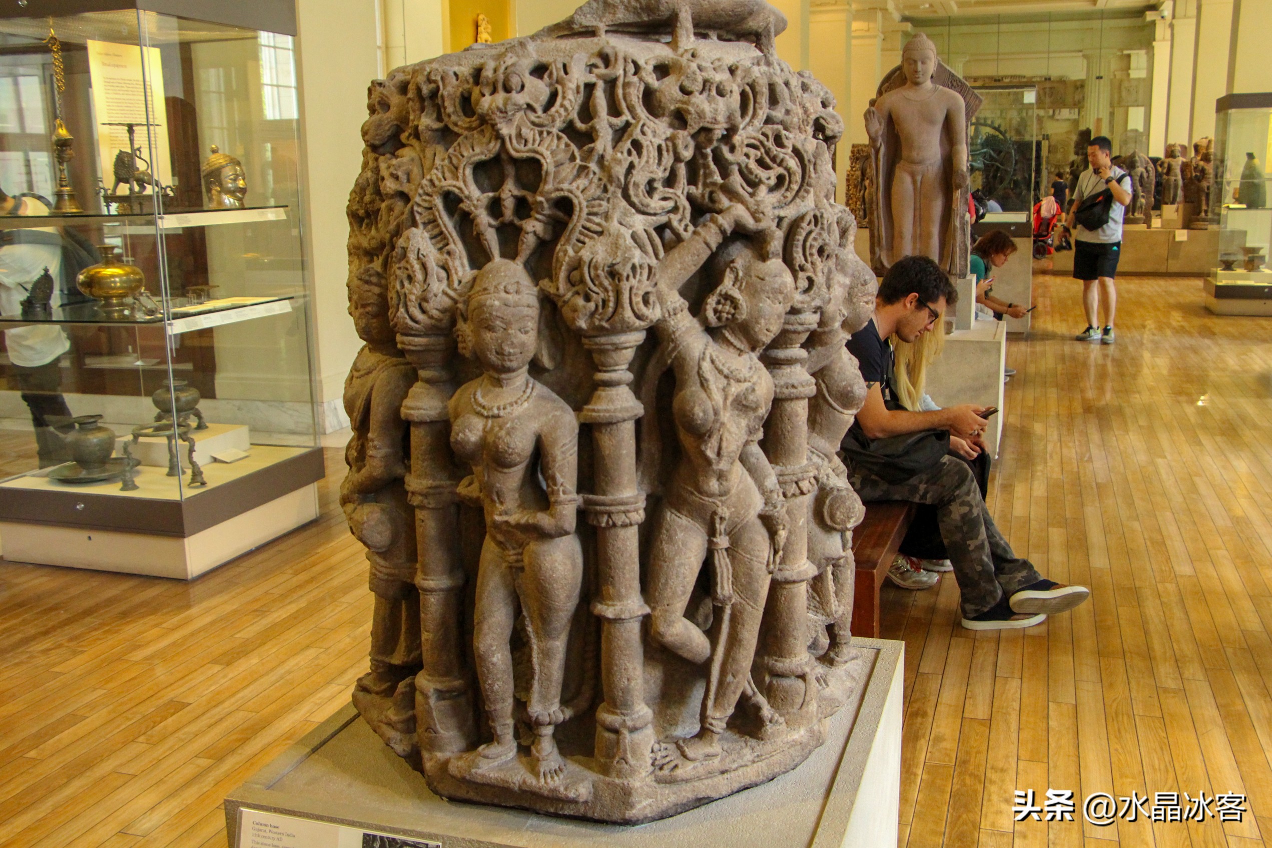 英国伦敦塔桥,英国行购物