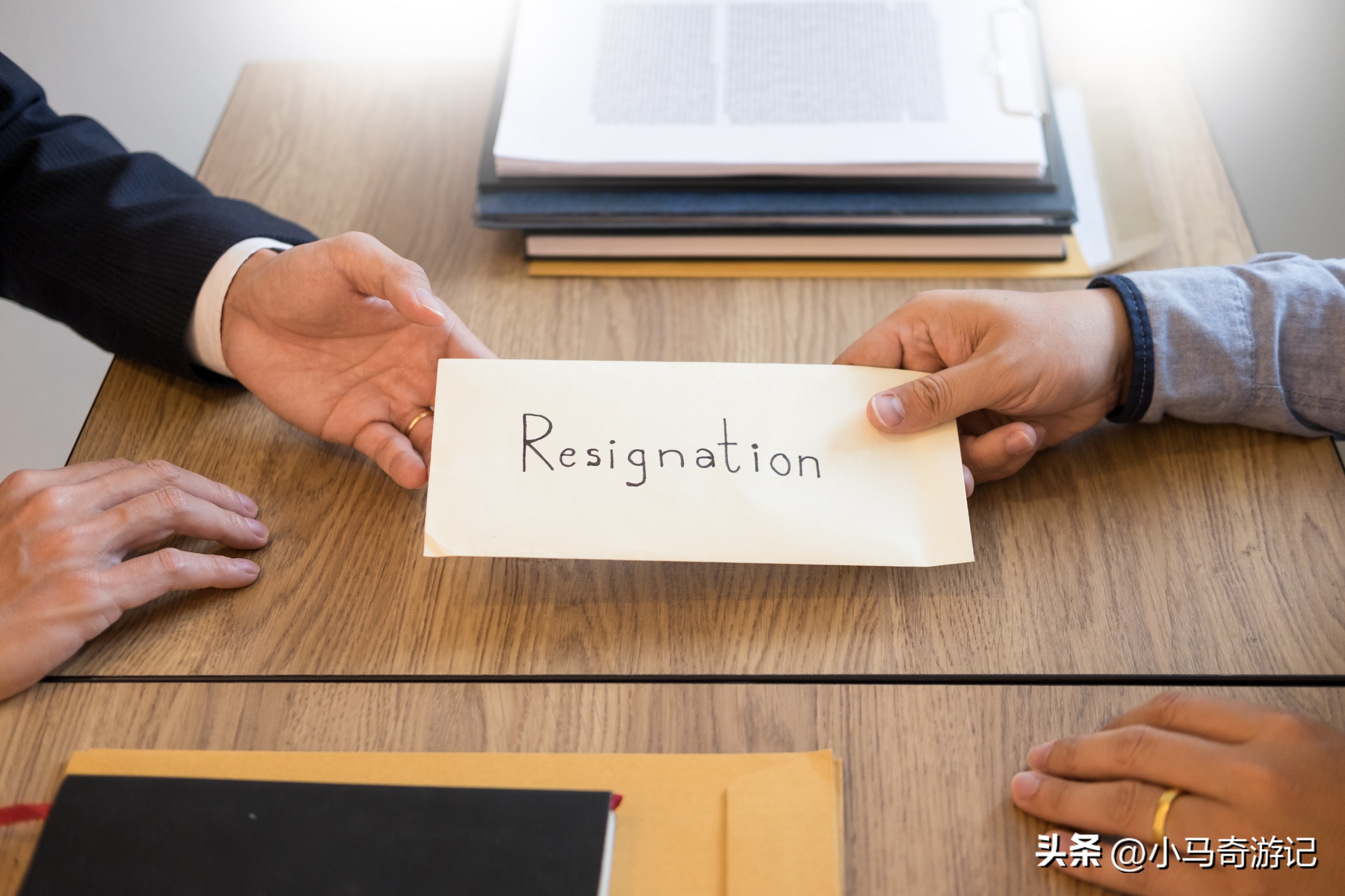 被移出工作群逼辞职应该怎么办,被踢出群不让离职怎么办