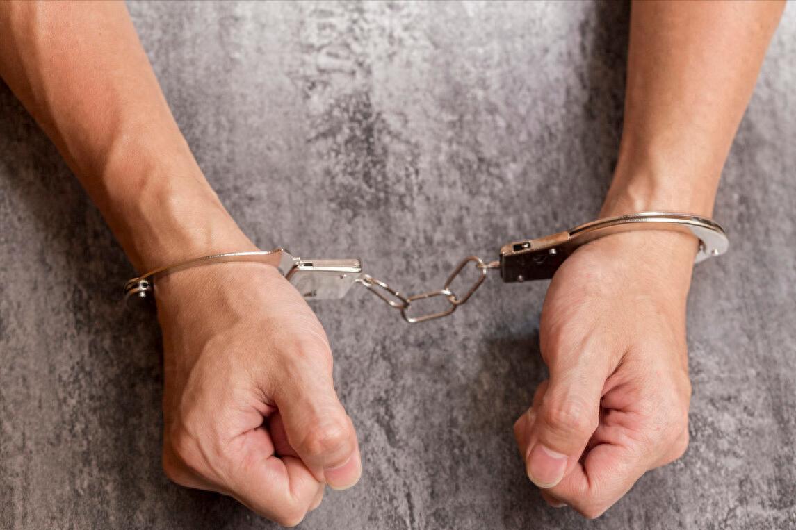 王立华临刑时视频,走进看守所为死刑犯送行