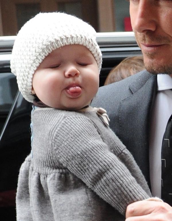 贝克汉姆儿子啃老吗,贝克汉姆和三个帅气儿子