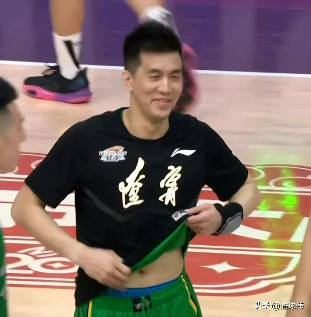 桑普森北控暴扣,桑普森抢断一条龙暴扣