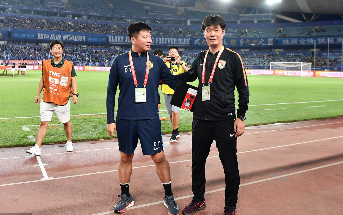 李霄鹏鲁能换帅视频,山东足球李霄鹏最新消息