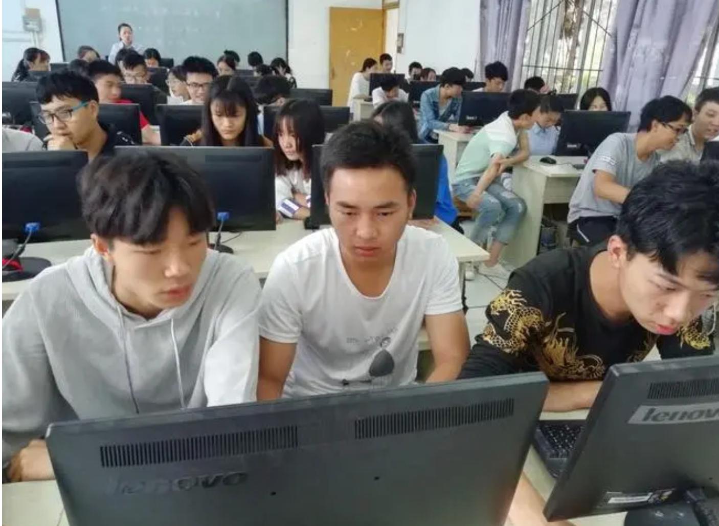 重磅又一高薪专业大排名公布,高薪主流专业排行榜