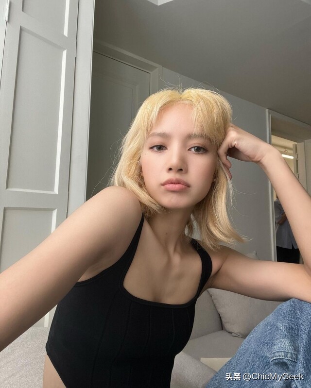 blackpink素颜彩排lisa让人认不出,blackpinklisa的神仙颜值