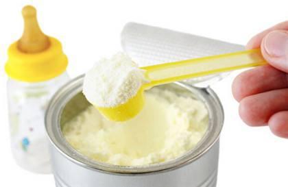 香兰素奶粉会导致宝宝过敏吗,婴幼儿奶粉能不能含有香兰素