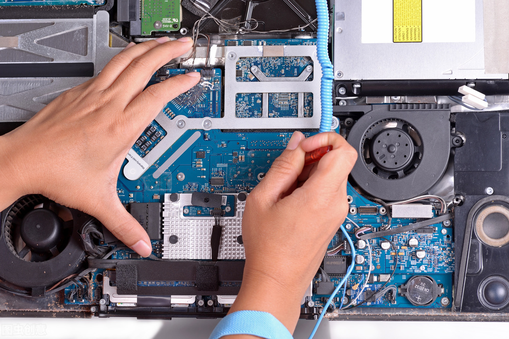 维修电脑要到哪里学,维修电脑专业难不难