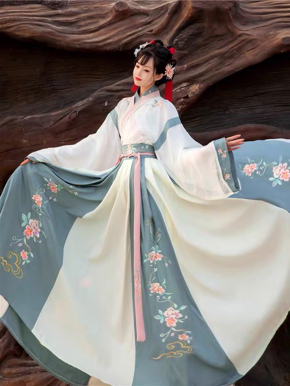 玉兔精西游记汉服,西游记玉兔公主cos服