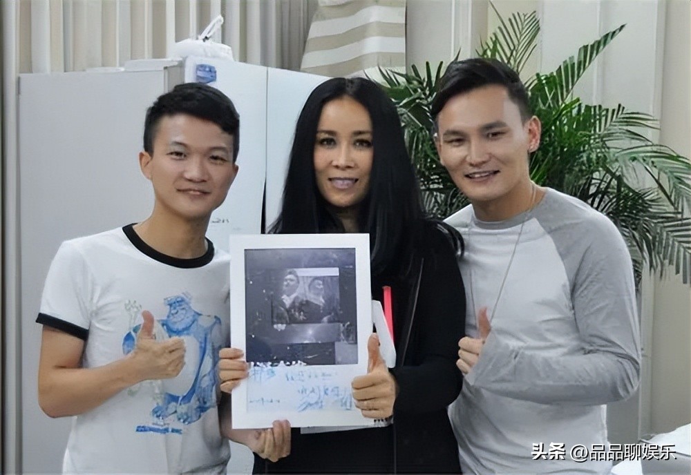 中国好声音选手陈冰点赞网友评论,陈冰中国好声音导师评论