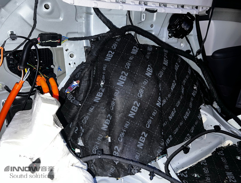 降低噪声上海音豪智己LS7汽车隔音改装俄罗斯StP