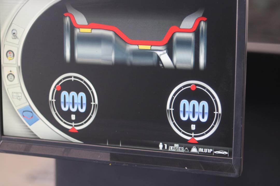 14款宝马x5老改新过程,2011款宝马x5翻新修复