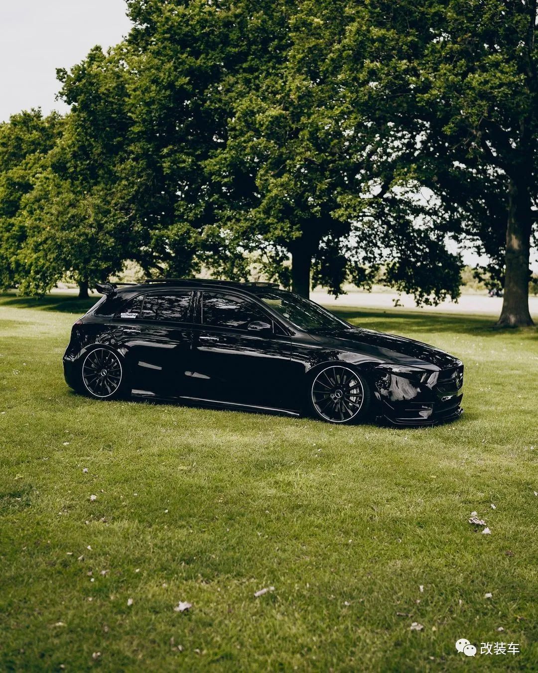 奔驰车模amga35,奔驰c级小姐姐改装