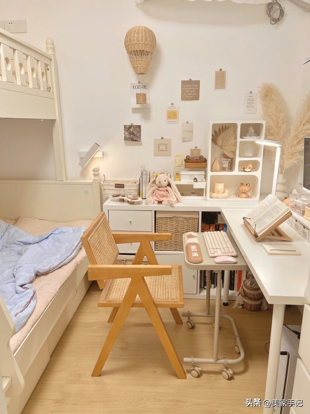 墙面只刷乳胶漆的装修风格,墙壁不刷乳胶漆做什么看着不单调