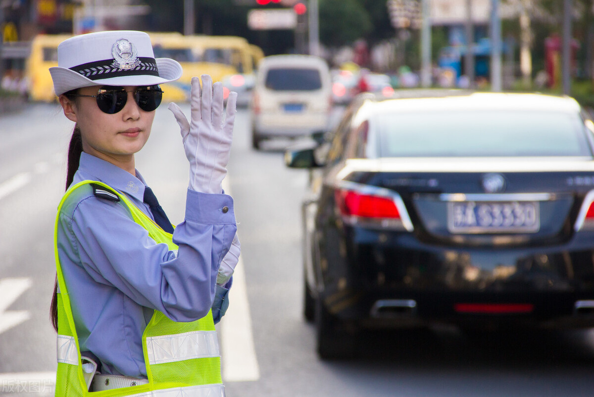 发生交通事故车主垫付,发生事故后司机需垫付医药费吗