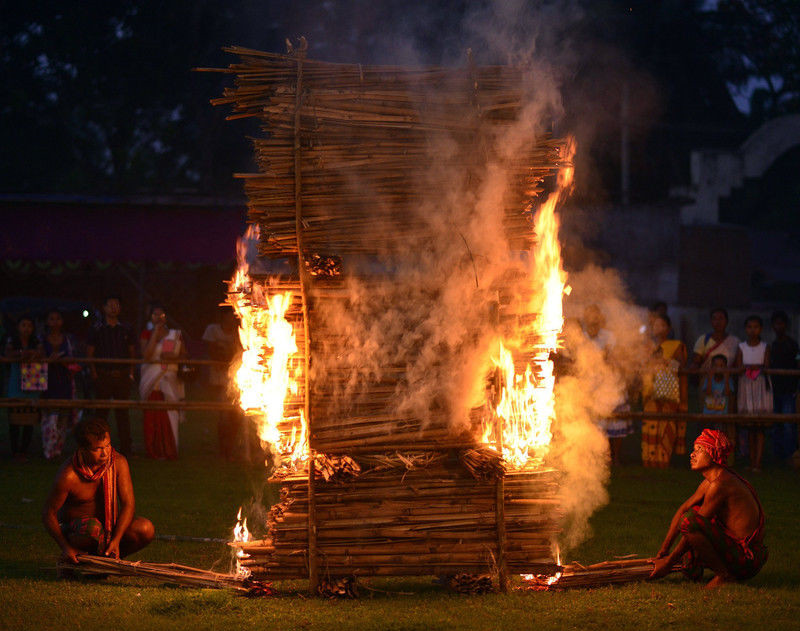 阿萨姆邦的行政区划沿革和民族冲突