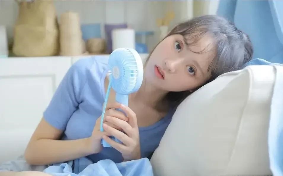 男生送女生表达爱意的礼物,男生送女生的情话