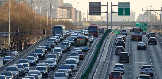 北京市发布重污染天气预警,北京空气重污染黄色预警图