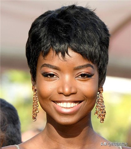 头发服帖发量少适合什么发型,头发比较薄不蓬怎么办