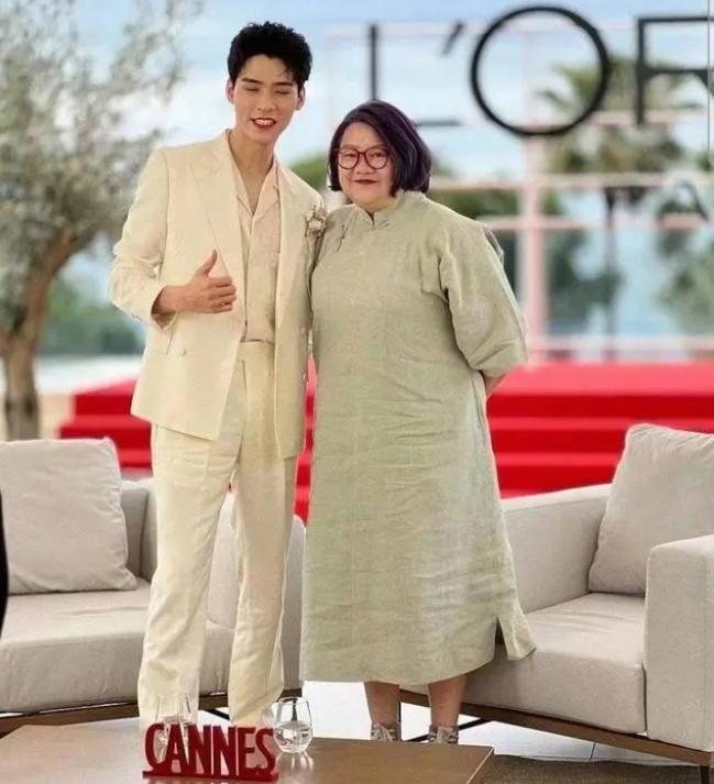 苏芒最后一场时尚芭莎,苏芒心酸史在哪里