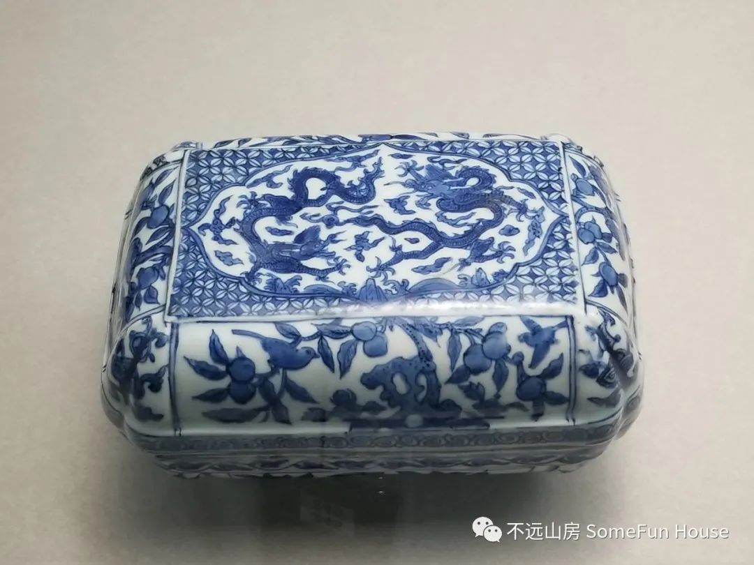 万历晚期青花瓷器特点,万历朝有没有无款官窑瓷器
