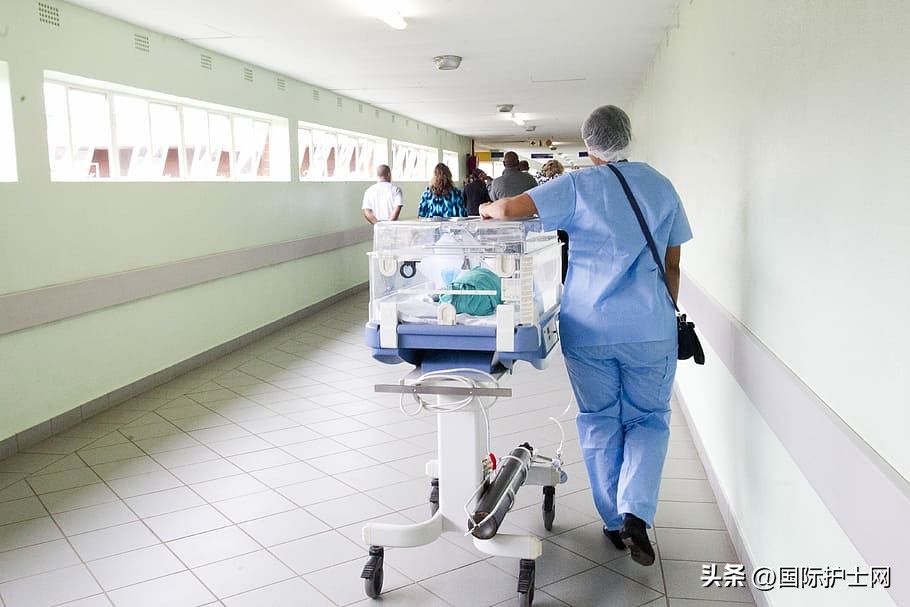 护士不如医生,职业护士和执业护士有什么区别