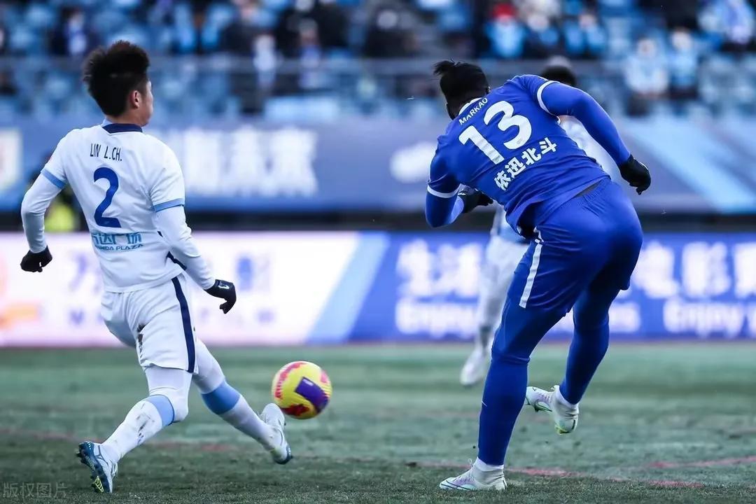 中超积分榜武汉三镇,中超最终积分榜三镇榜首海港第四