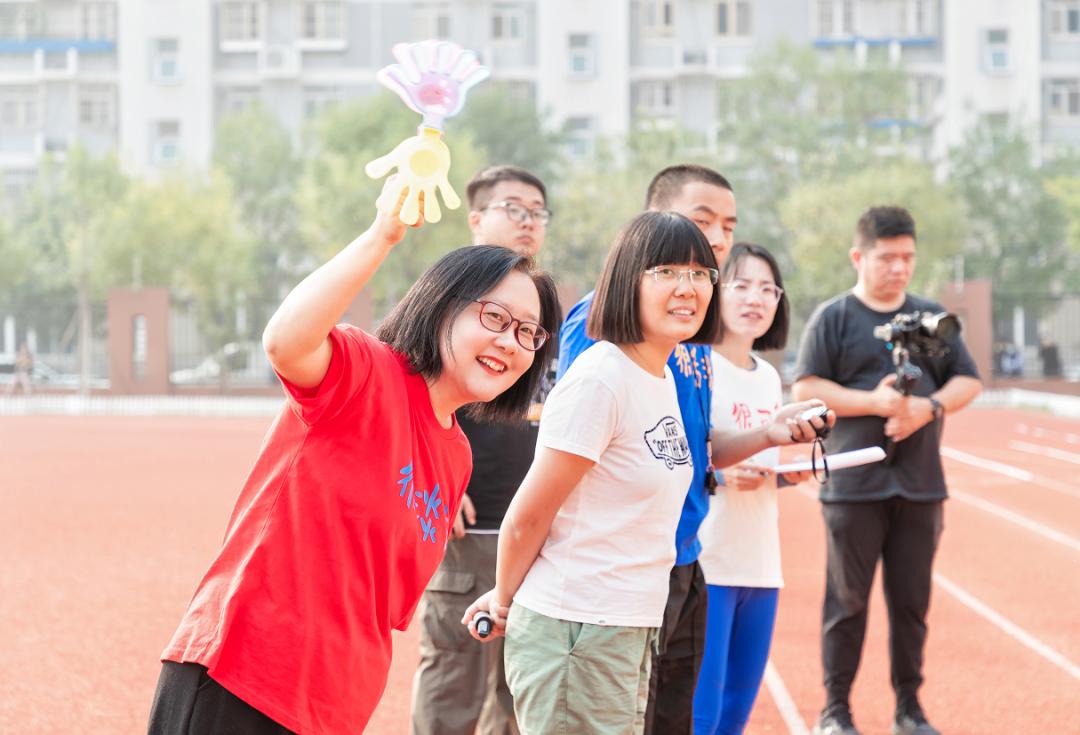 喜迎二十大奋进新征程大学,首都师范大学育新学校房山分校