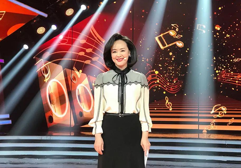 央视主持人孙小梅的个人简历,央视主播孙小梅简历