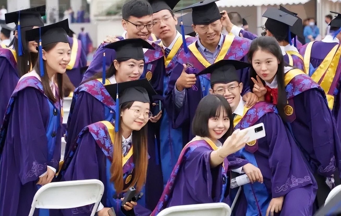 不清楚选择专硕还是学硕的原因,专硕和学硕的差距到底有多大