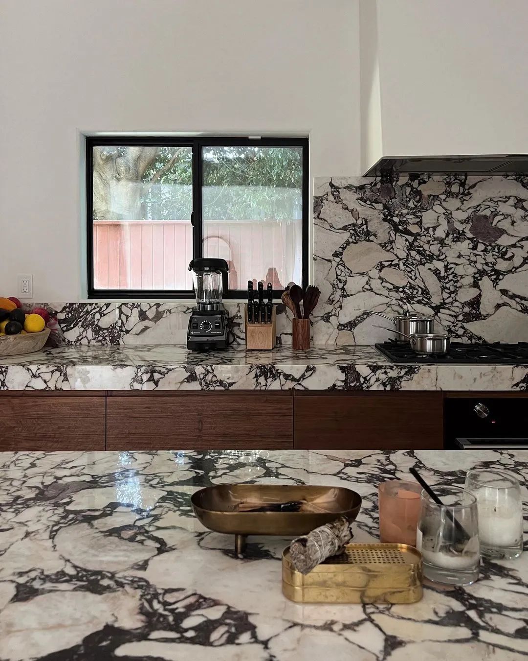 600w人都爱！室内设计师转型时尚博主后，网友：家比穿搭好看