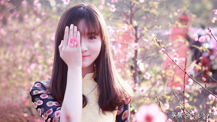 搞定一个女人的诀窍，三方面“舍得”，男人别不懂