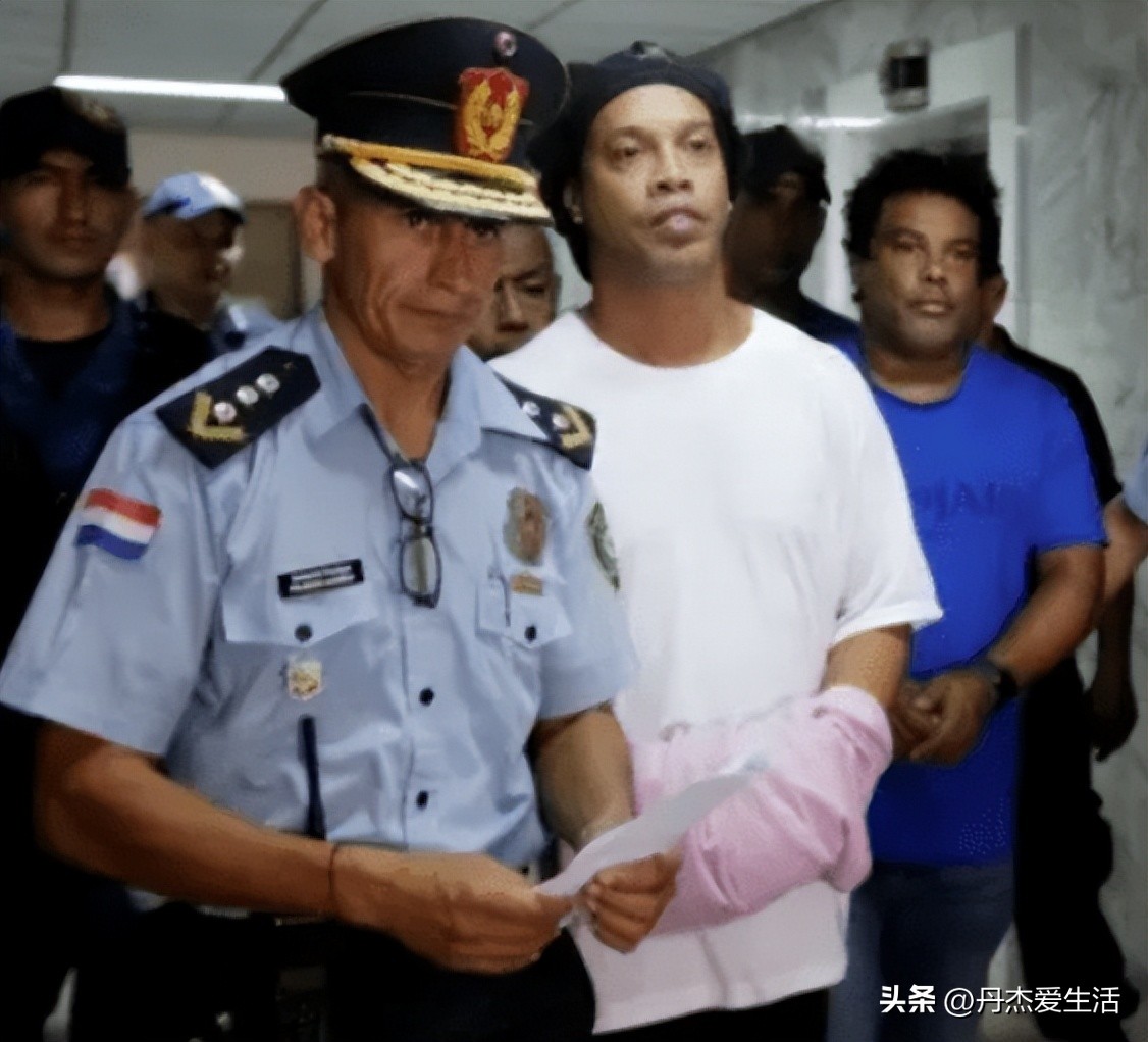 足球最强阵容罗纳尔多,足坛十大英雄迟暮