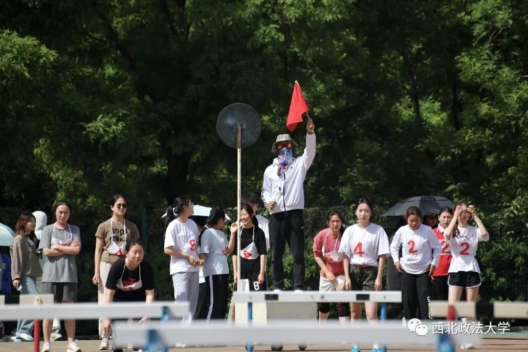 团结奋进逐梦前行,团结拼搏务实争先