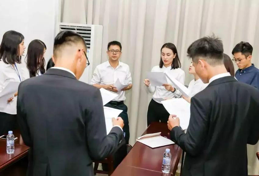 张雪峰不建议女生学金融,张雪峰学金融好吗