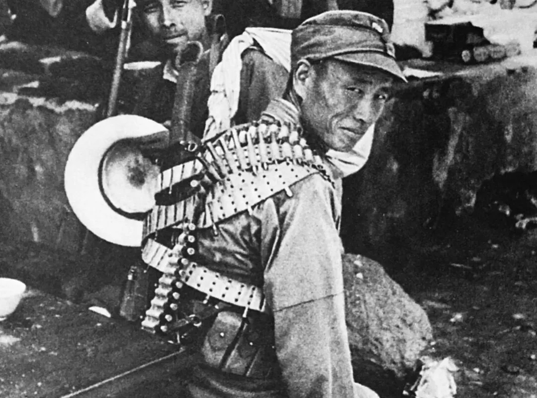 一个军的番号，却有“十万大军”，编成50多个正规战斗团