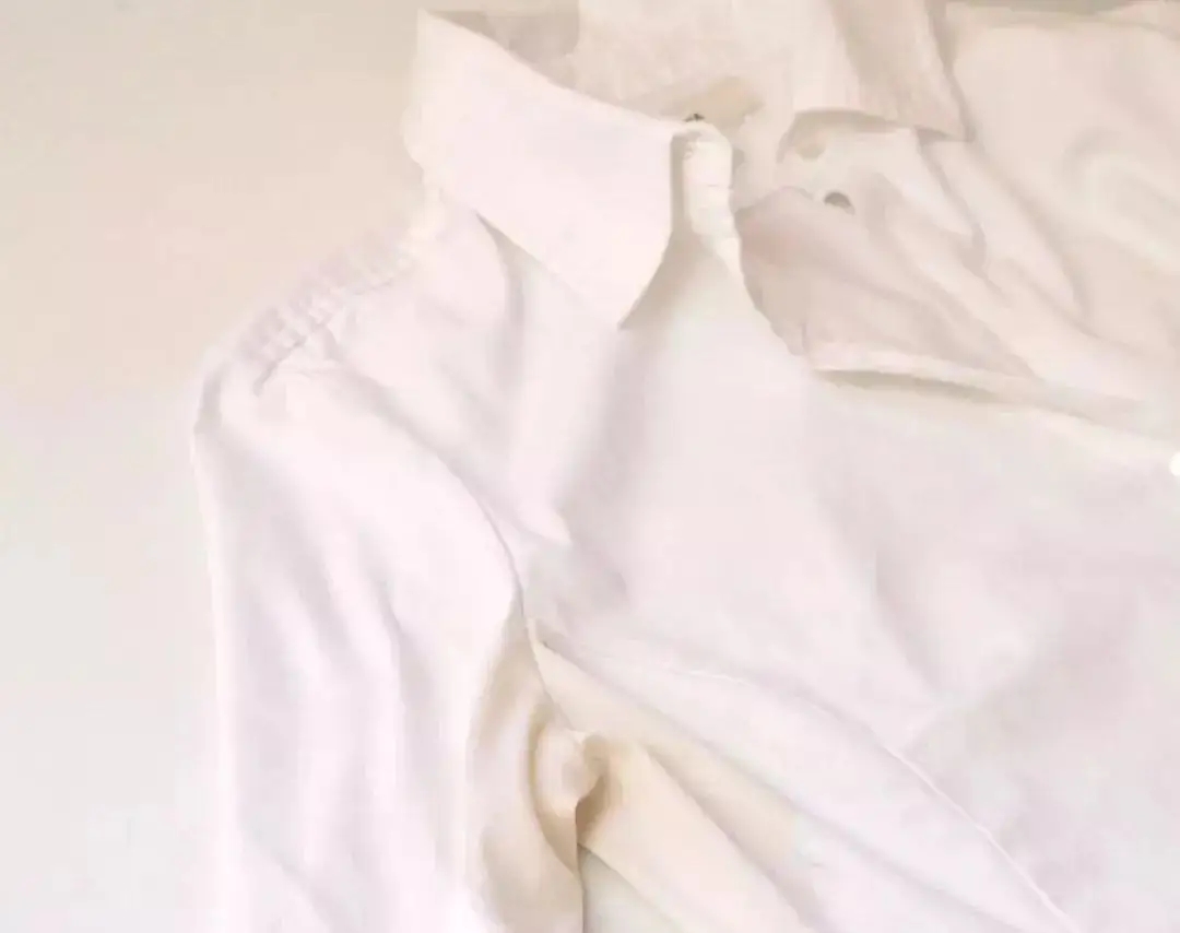 白衣服黄了怎么洗都洗不掉,白衣服有霉点怎么洗下来