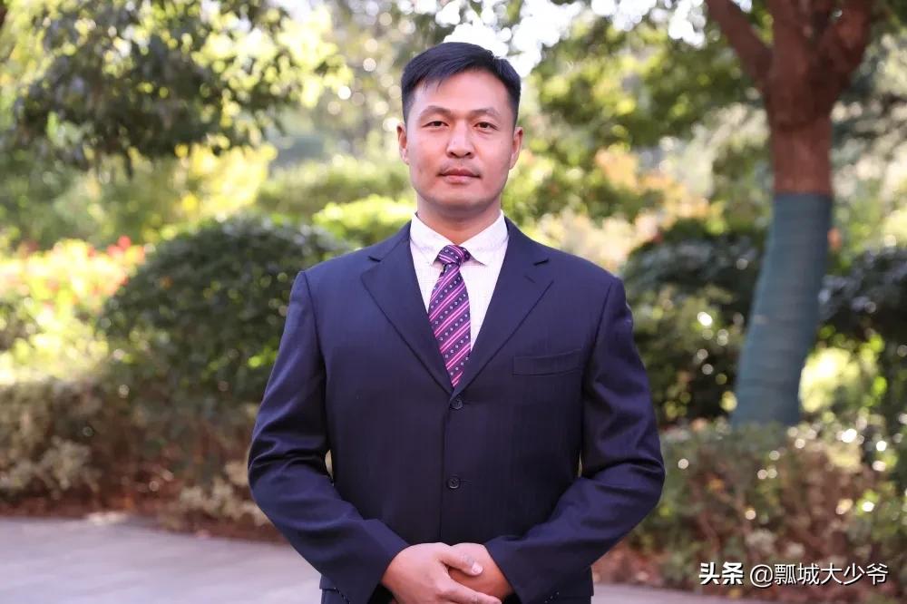 体育教师艺体教研活动,体育教师基本功集体特色展示