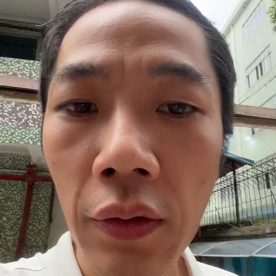 电脑买不到一年就各种问题了,买的电脑半年出问题了怎么办