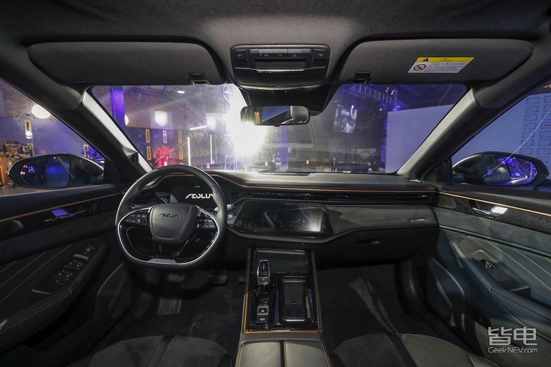 12万预算混动汽车哪辆最值得购买,空间大颜值高动力强的混动轿车