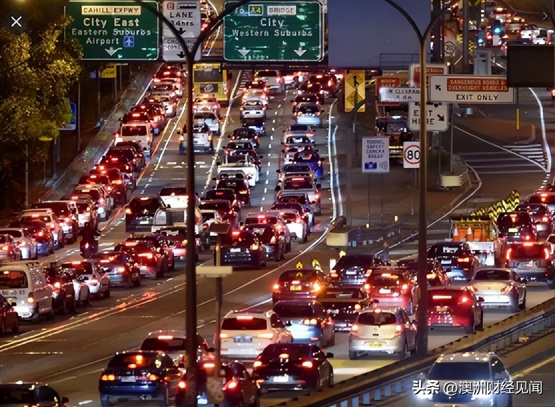 澳大利亚为什么移居的地方特别少,为什么那么多人移居澳大利亚