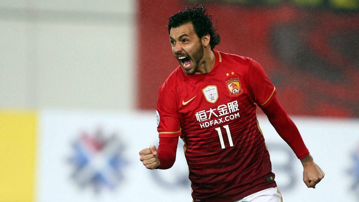 韦世豪免费给广州踢球,韦世豪无偿为广州踢球