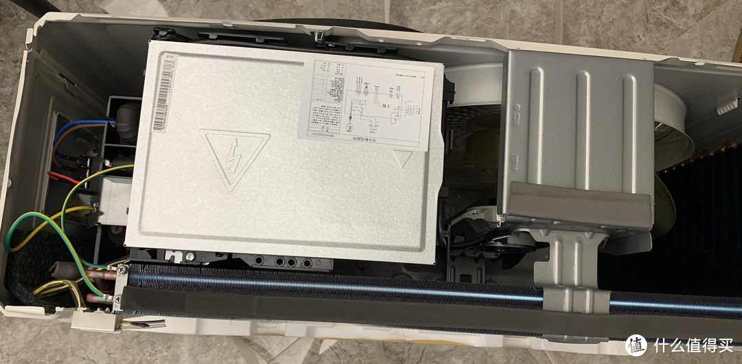 统帅空调柜机拆机评测,统帅三匹空调拆机