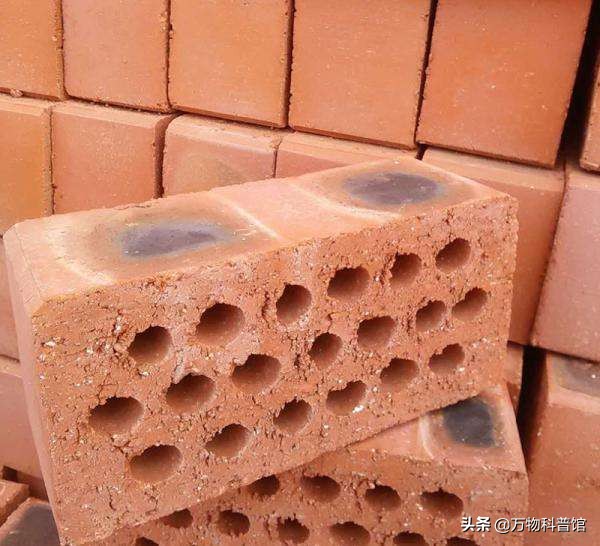 云南省关于禁止使用红砖的通告,红砖被禁止现在建房用什么砖