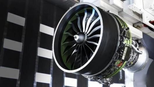 我国首套万吨级大丝束碳纤维投产,中国首条大丝束碳纤维