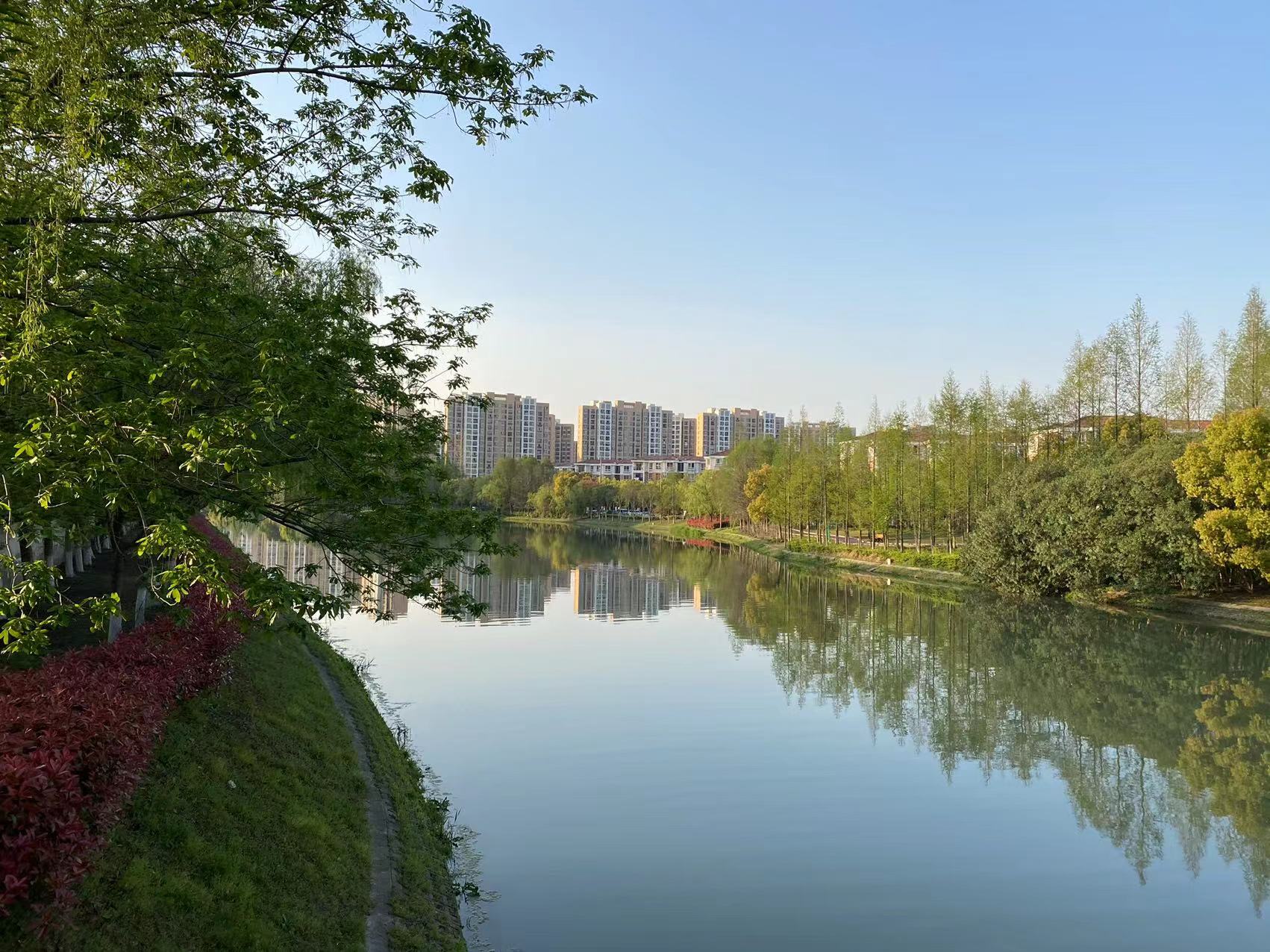 嘉定校园足球场地,上海嘉定外冈健身