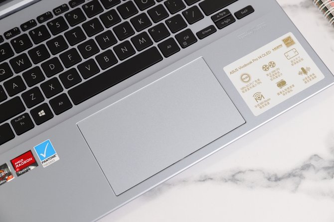 华硕无畏pro14标压锐龙版评测蓝色,华硕无畏pro14锐龙版笔记本评测