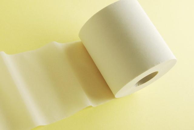 女人上完厕所后为什么要纸擦？或许很多人不清楚，不妨学习一下