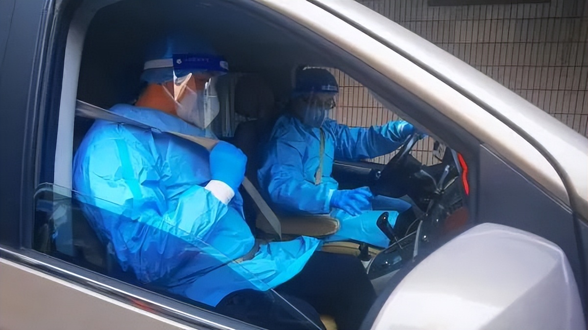 浦西封控期间要去医院怎么办,浦西封控首日