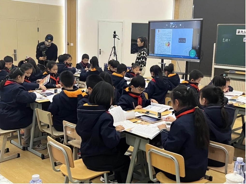 家校共育中小学大课堂,优质教育家校共育