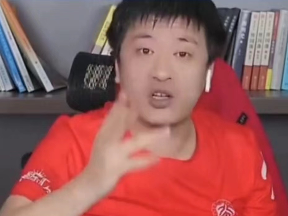 张雪峰谈网络营销与自媒体,张雪峰老师关于新闻专业的讲座