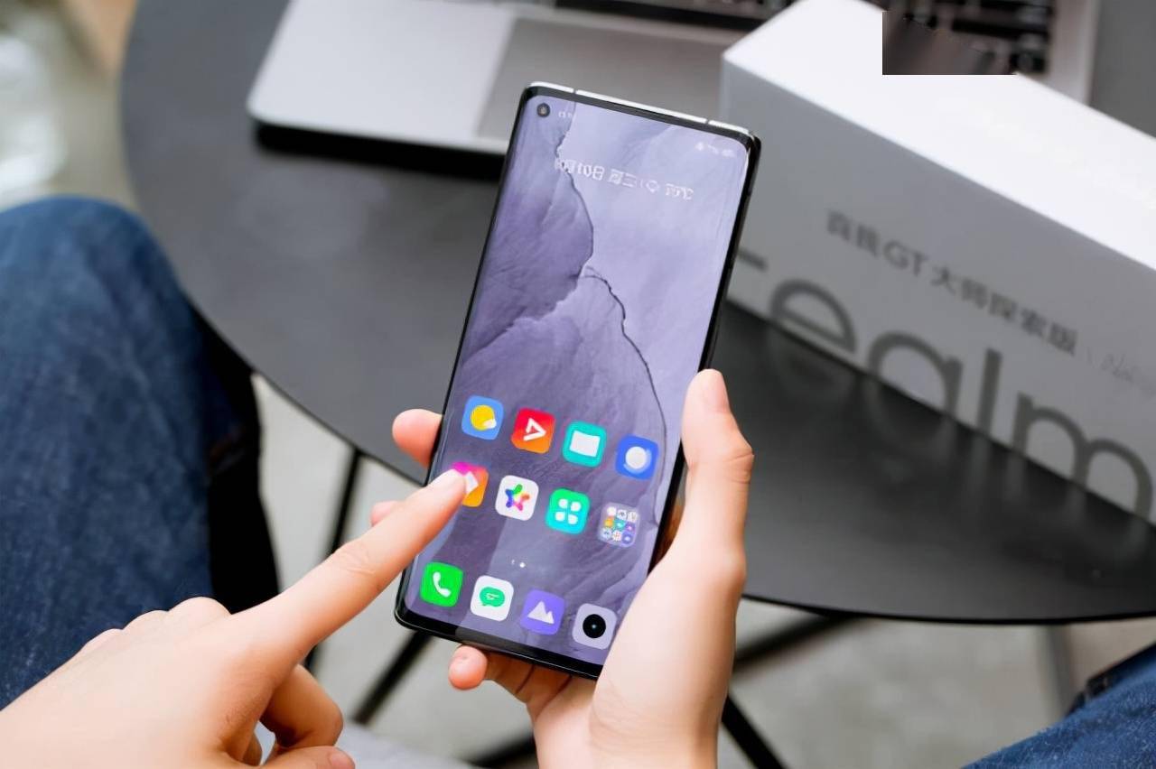 oppoencoair和oppoencoair2,oppofindx5pro和荣耀magic4pro